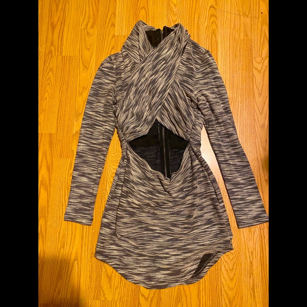 Must have dress!! Black and white dress sz 12